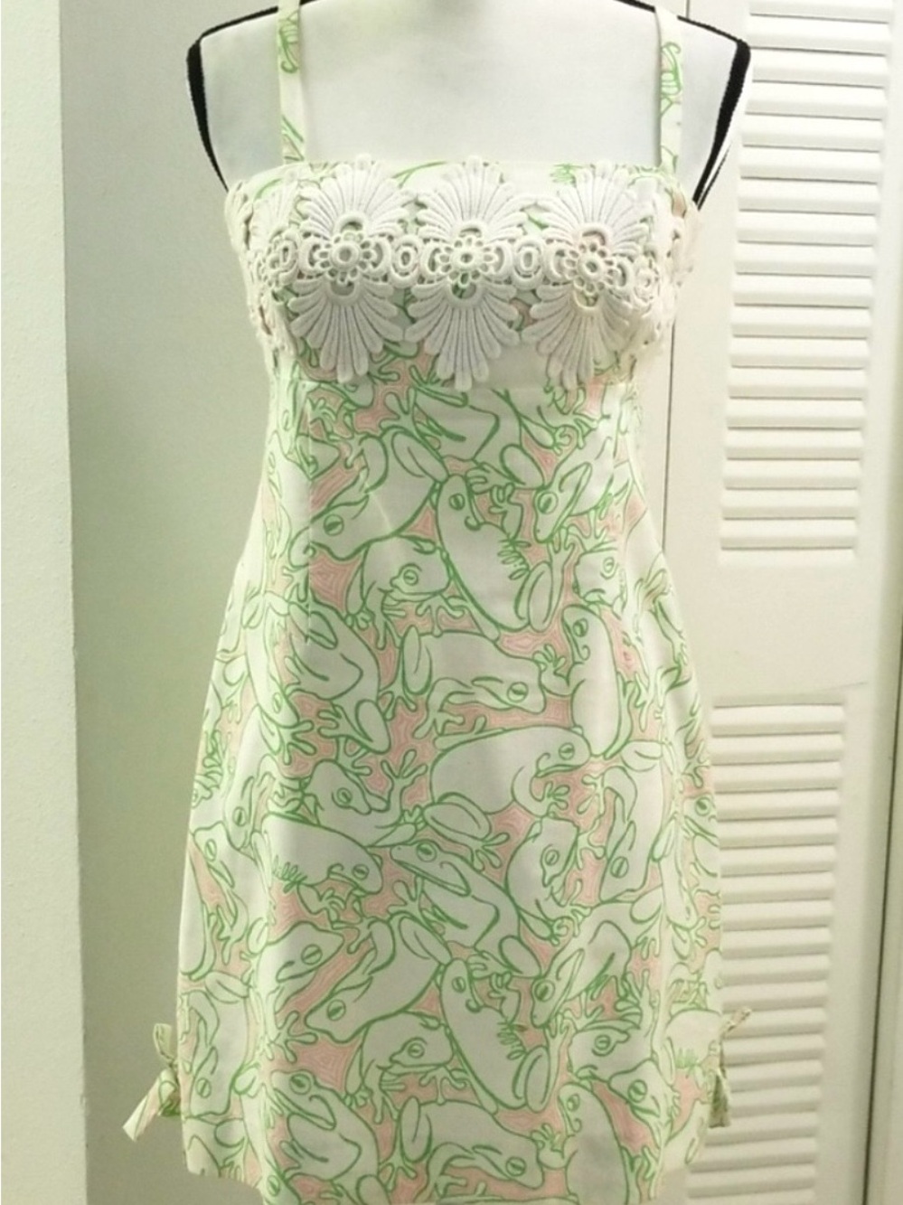 Lilly Pulitzer White Dress with Light Green and Pale Pink Print